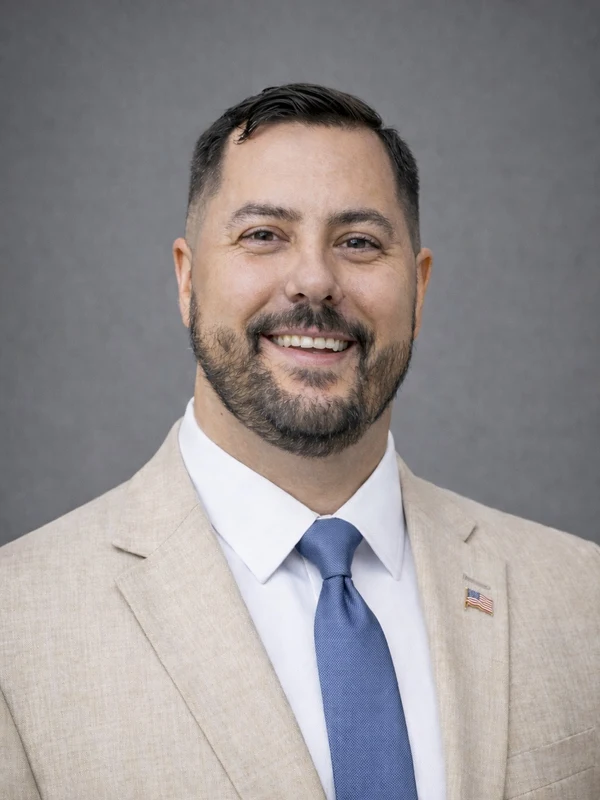 Brennyn — Co-Owner, Signature Air